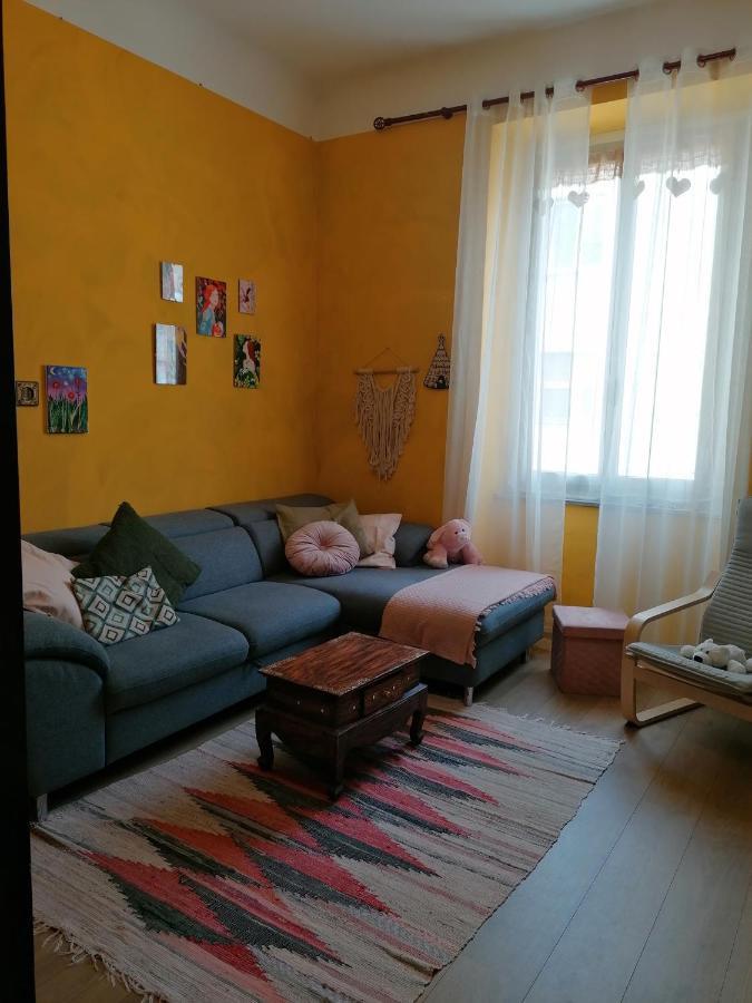 La Volpe Gialla Savona Kültér fotó